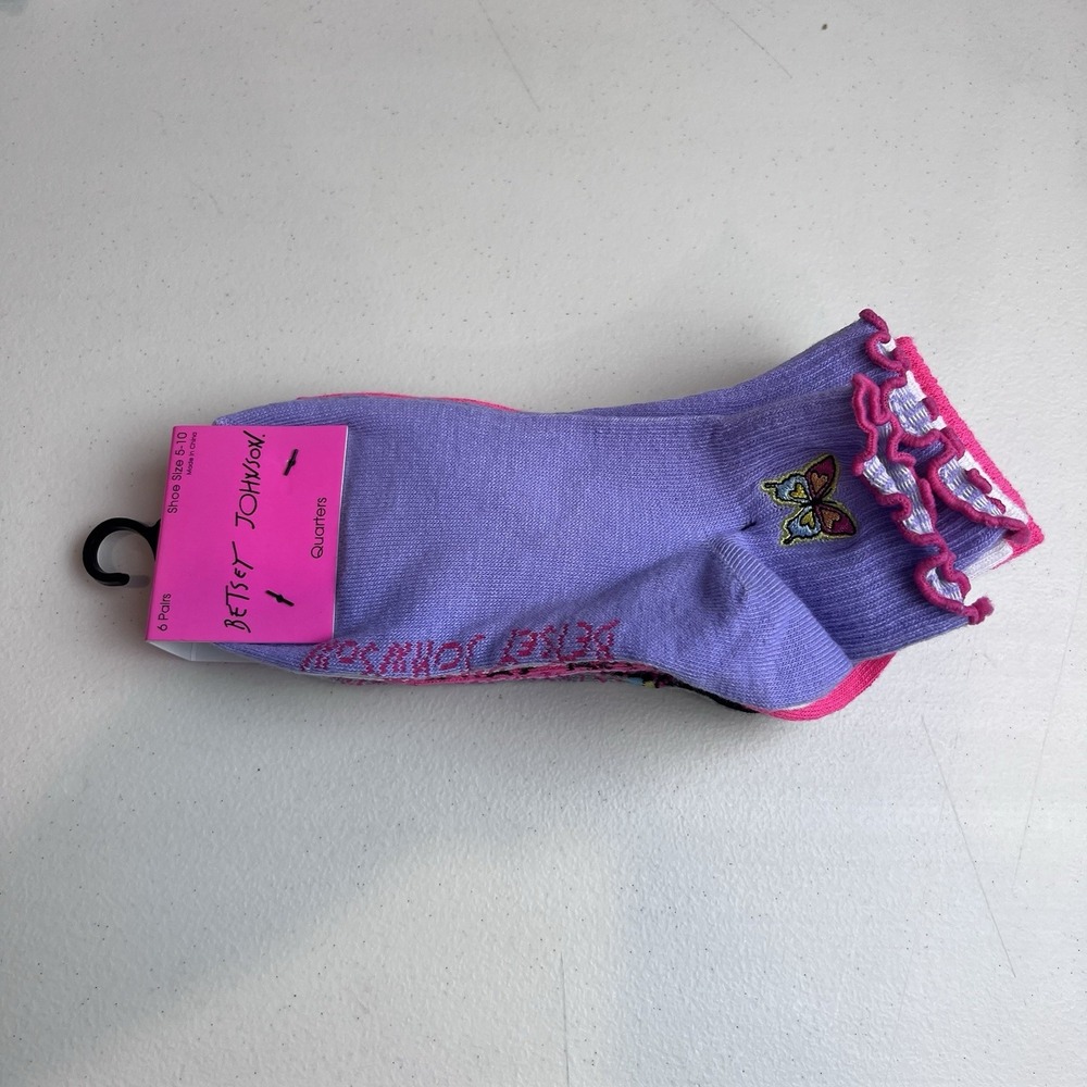 Betsey Johnson Womens Quarter Crew Socks 6 Pair Pink Purple White Gray Size 5-10 - Picture 5 of 6